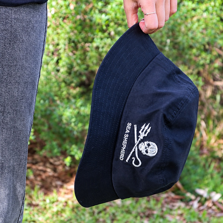 Jolly Roger Black Unisex Bucket Hat
